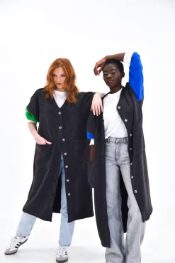 Daniel Chong Abrigo Funky, mangas verdes*Mujer Mujer