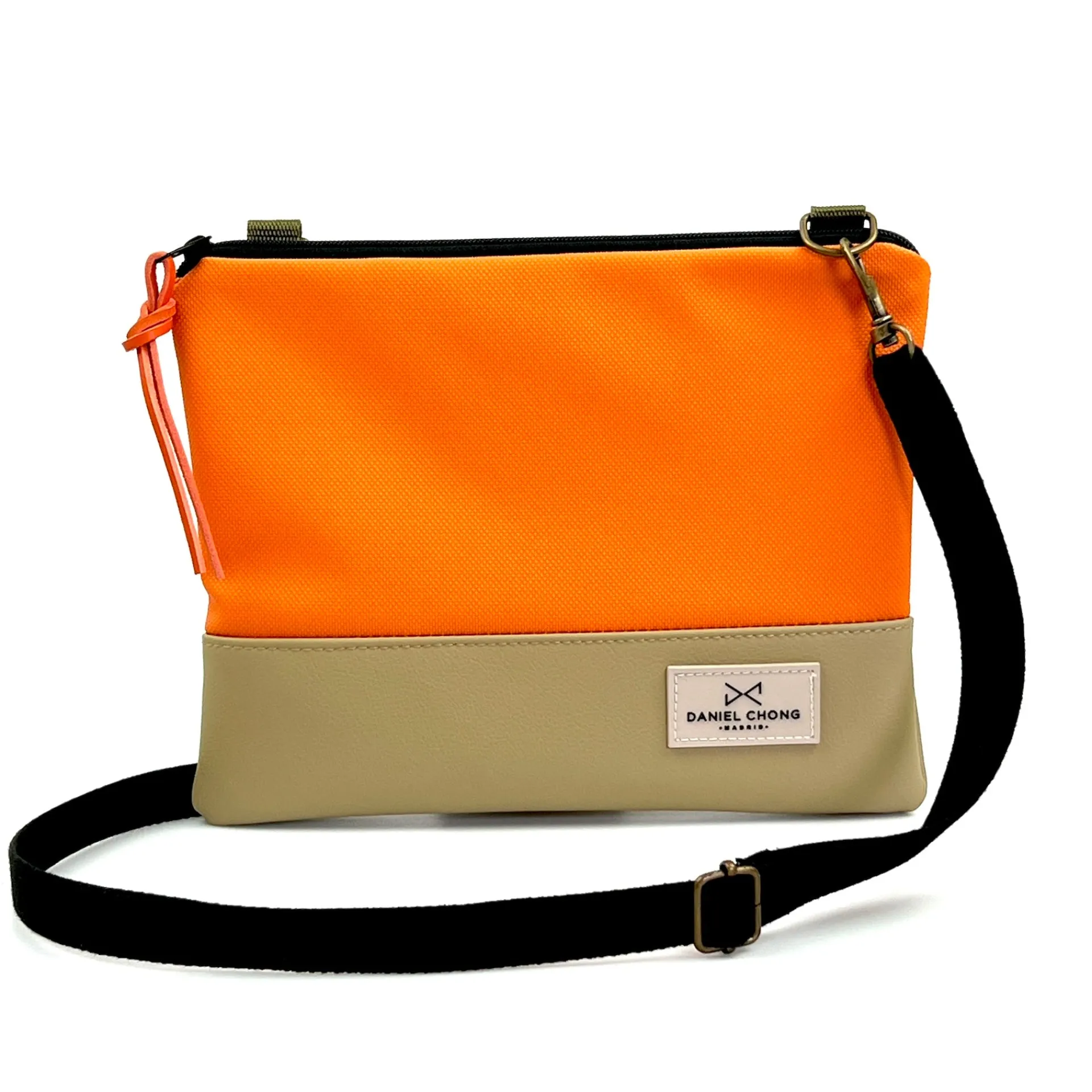 Daniel Chong Bandolera mini cuadrada Impermeable* Bandoleras Mini