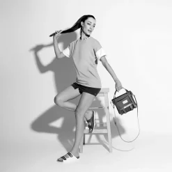 Daniel Chong BOLSO ARNÉS PIEL AVELLANA* Bolsos Arnés