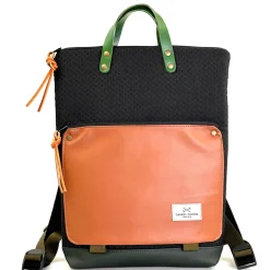 Daniel Chong Mochila Book Holder Iconic Acolchada DZ* Mochilas Book Holder