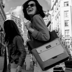 Daniel Chong T-shirt bag vegano* Tote Bags